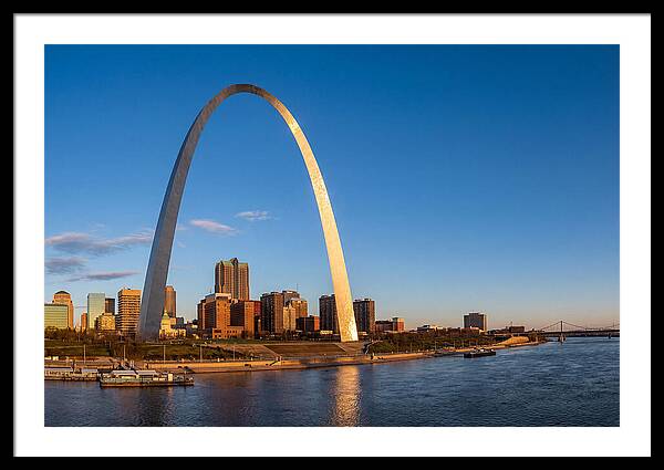 Gateway Arch Against The Skyline