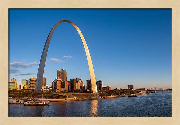 Gateway Arch Against The Skyline