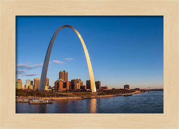 Gateway Arch Against The Skyline