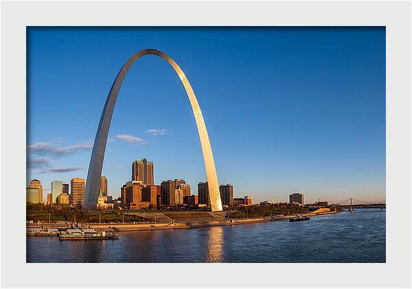 Gateway Arch Against The Skyline