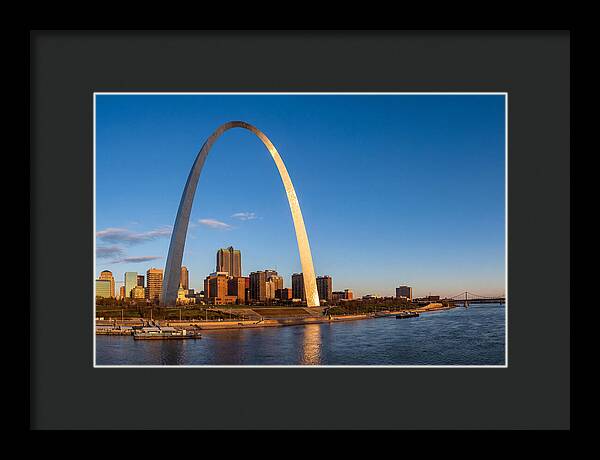 Gateway Arch Against The Skyline