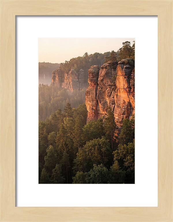 Giant City Bluffs At Dawn