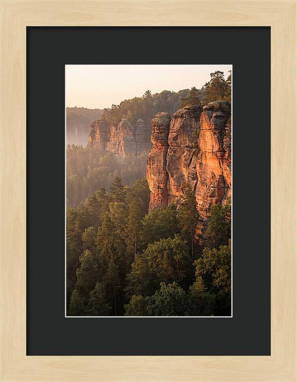 Giant City Bluffs At Dawn