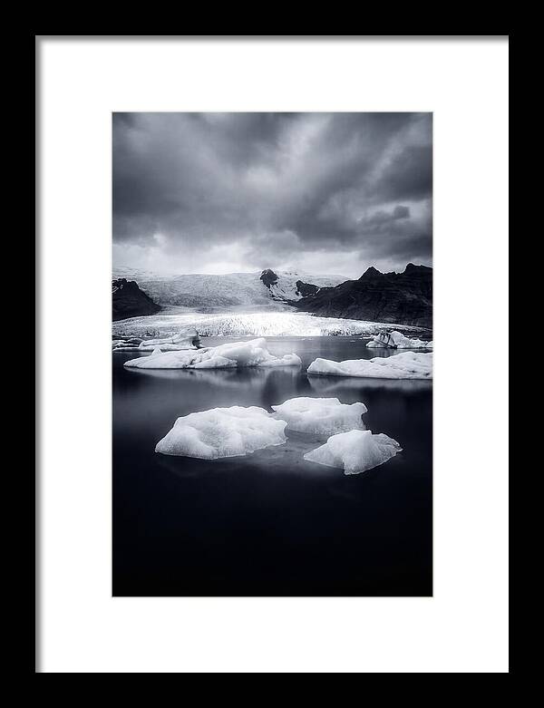 Glacial Reflections At Jkulsrln