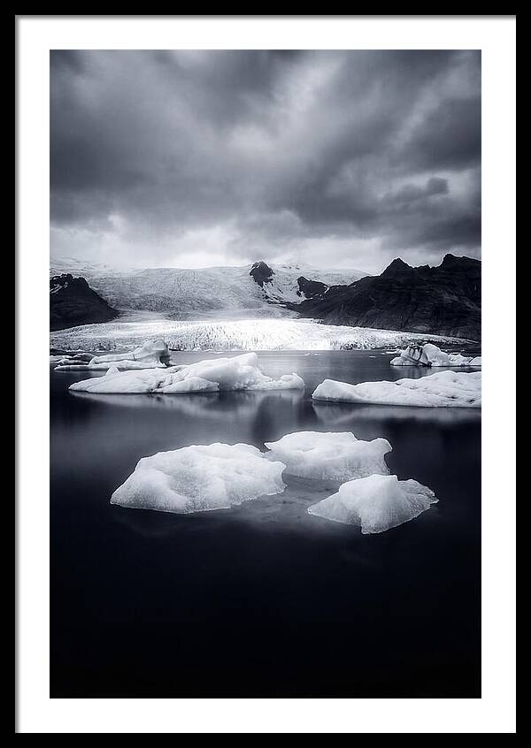 Glacial Reflections At Jkulsrln