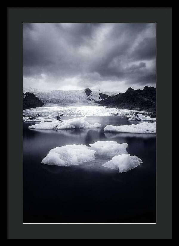 Glacial Reflections At Jkulsrln