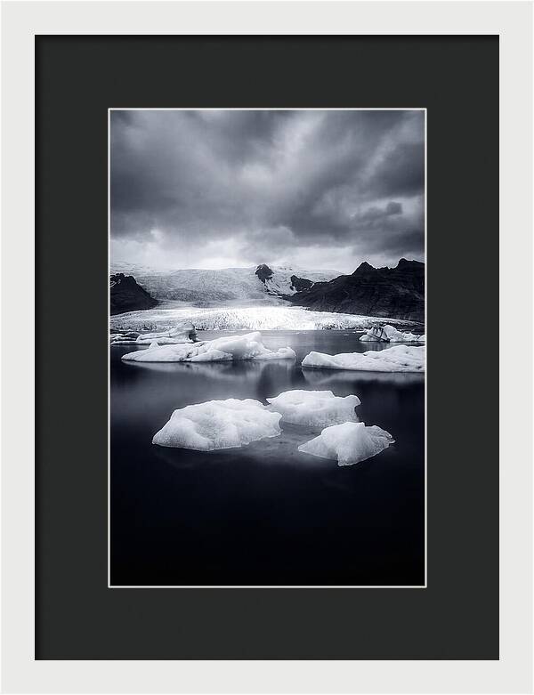 Glacial Reflections At Jkulsrln