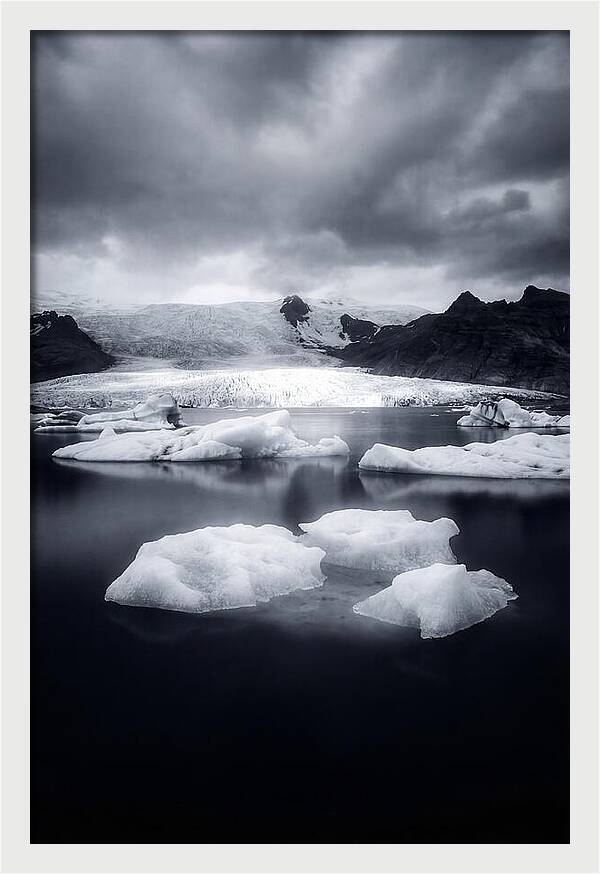 Glacial Reflections At Jkulsrln