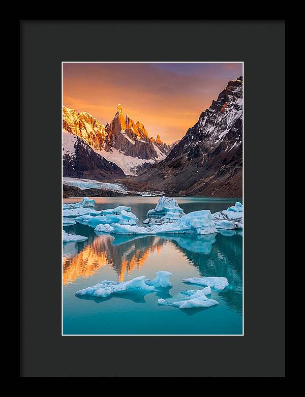 Glacial Serenity Reflections