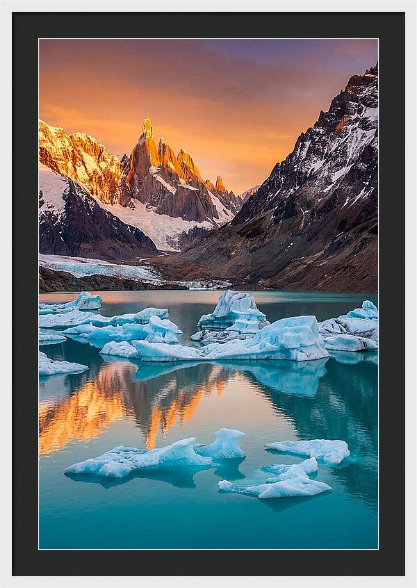 Glacial Serenity Reflections