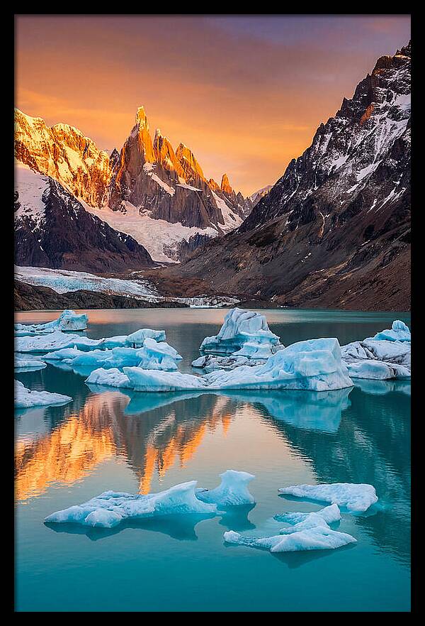 Glacial Serenity Reflections