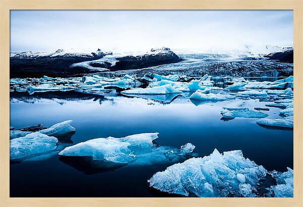 Glacial Tranquility At Jkulsrln