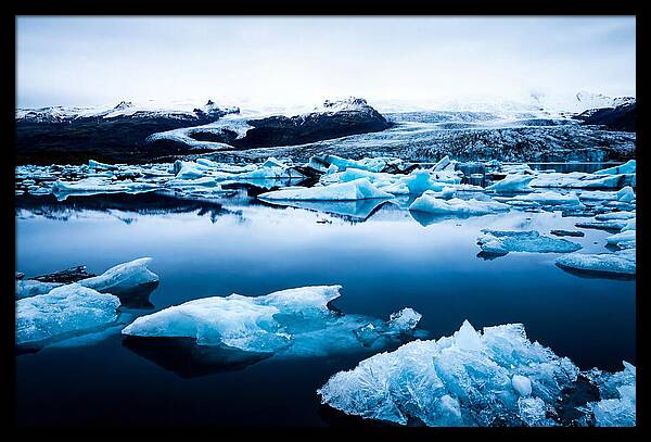 Glacial Tranquility At Jkulsrln