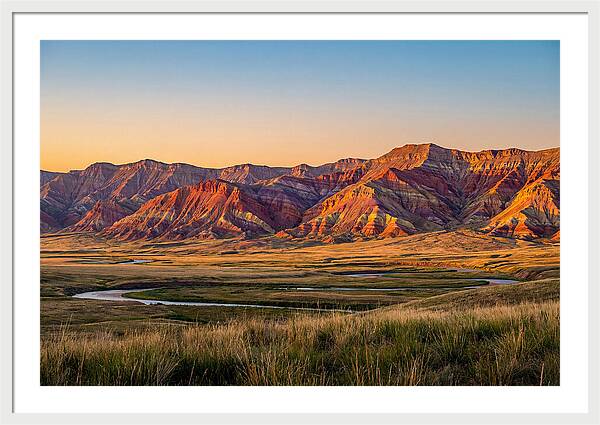 Gloss Mountains Serenity