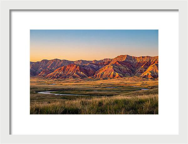 Gloss Mountains Serenity