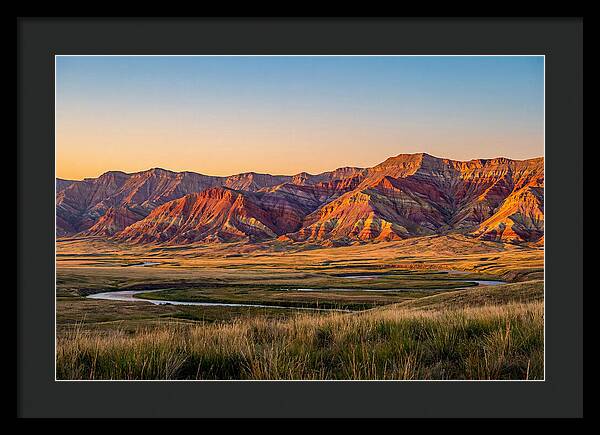 Gloss Mountains Serenity