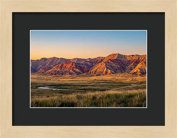 Gloss Mountains Serenity