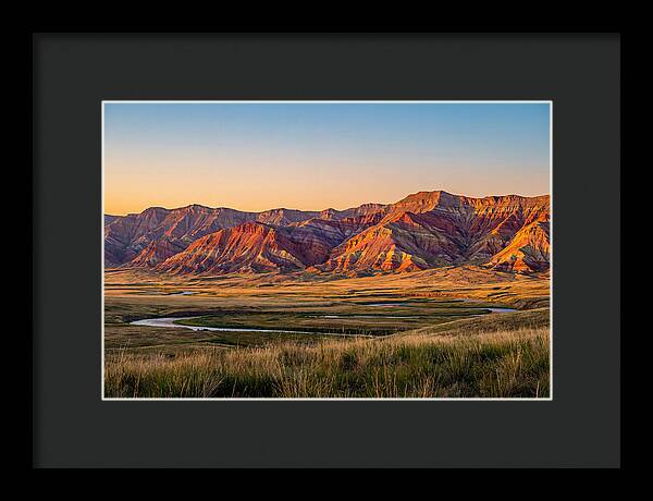 Gloss Mountains Serenity