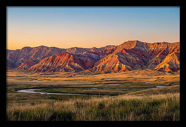 Gloss Mountains Serenity