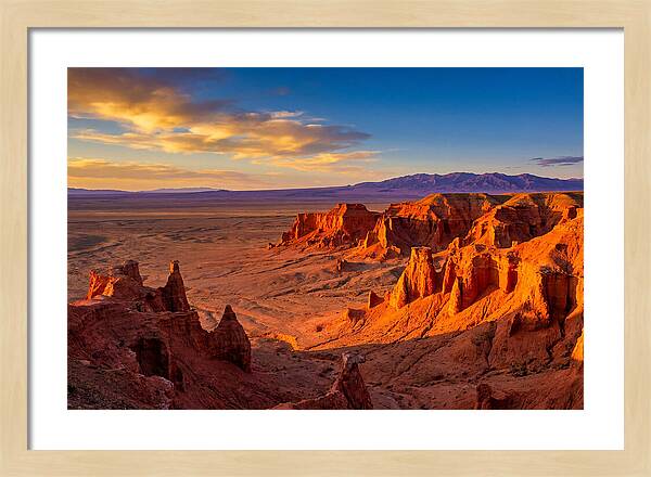 Gobi Desert Flaming Cliffs At Golden Hour