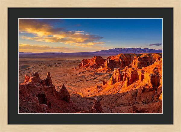 Gobi Desert Flaming Cliffs At Golden Hour