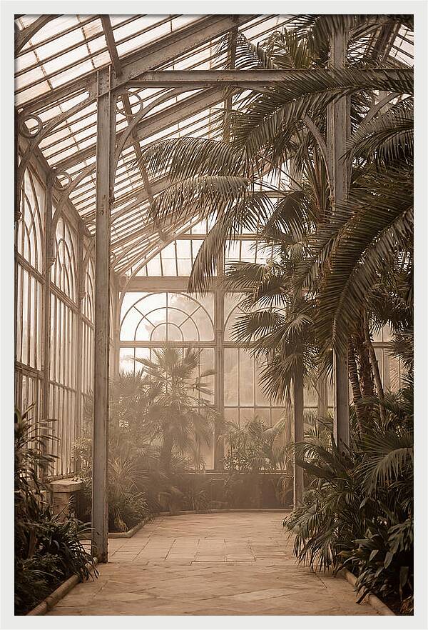 Grand Conservatory Oasis