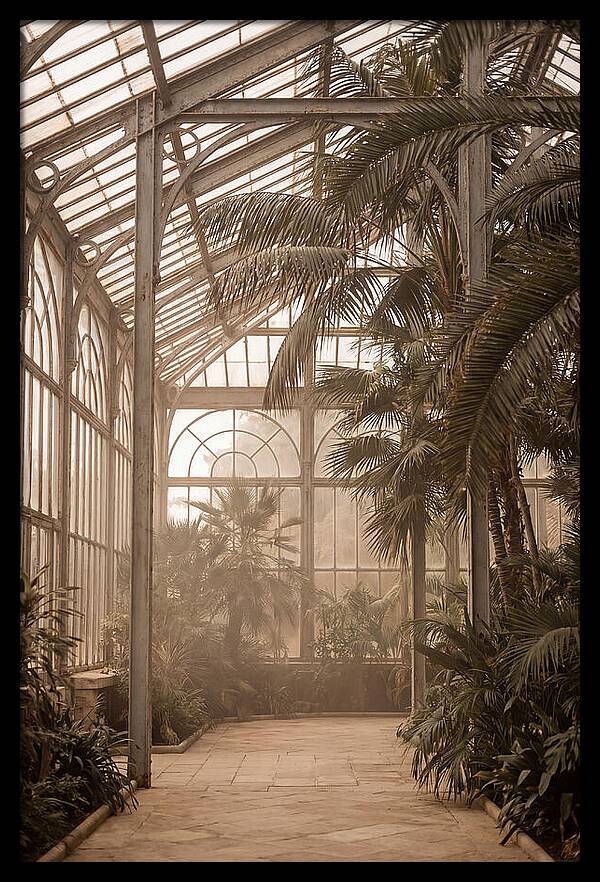 Grand Conservatory Oasis