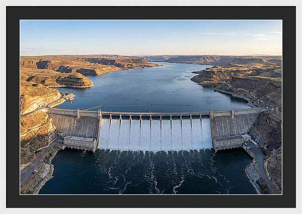 Grand Coulee Dam At Sunset
