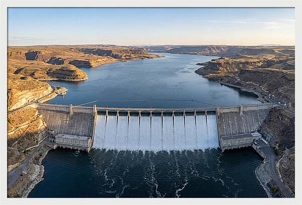 Grand Coulee Dam At Sunset