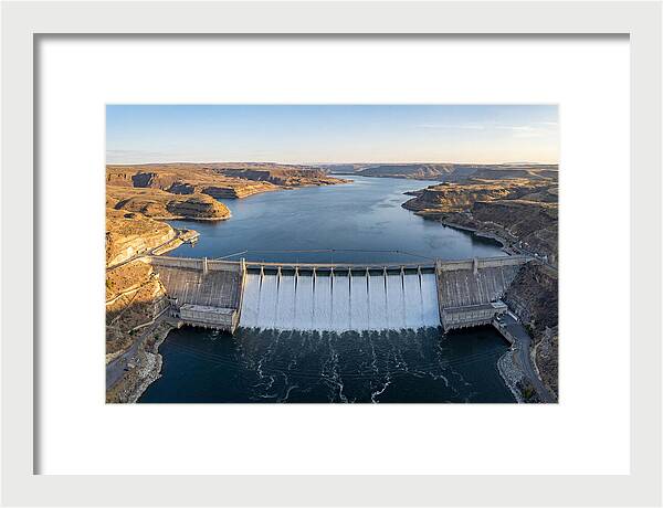 Grand Coulee Dam At Sunset