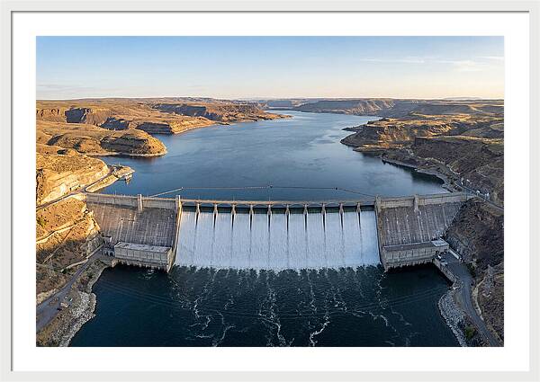 Grand Coulee Dam At Sunset