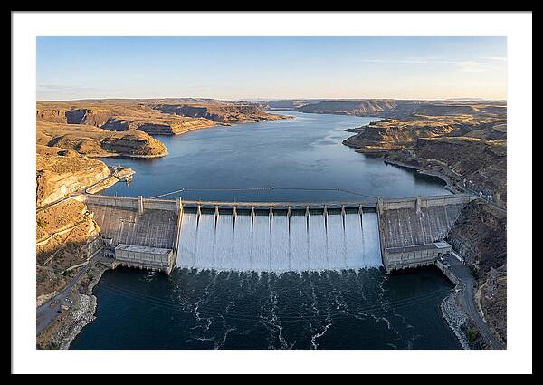 Grand Coulee Dam At Sunset