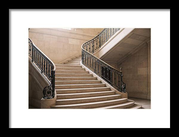 Grand Marble Staircase Elegance