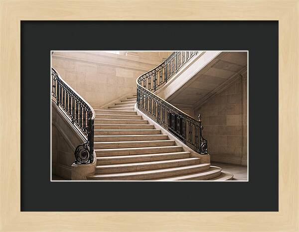 Grand Marble Staircase Elegance