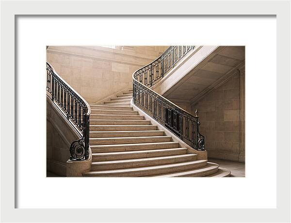 Grand Marble Staircase Elegance