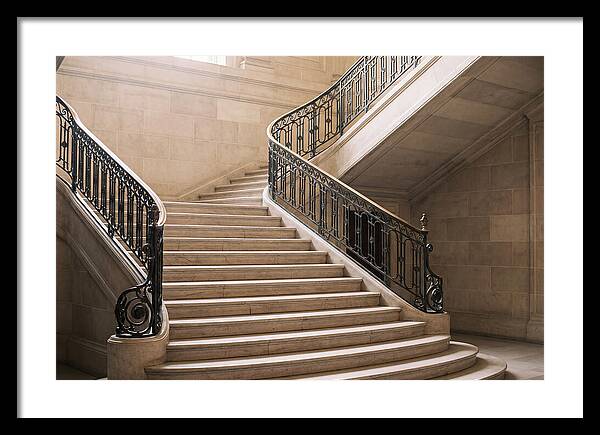 Grand Marble Staircase Elegance