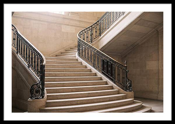 Grand Marble Staircase Elegance