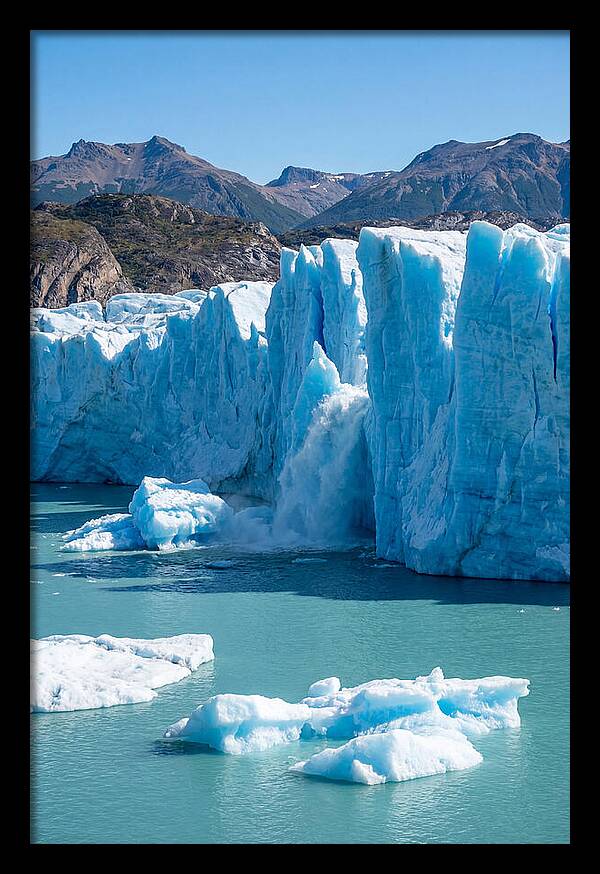 Grey Glacier Majesty