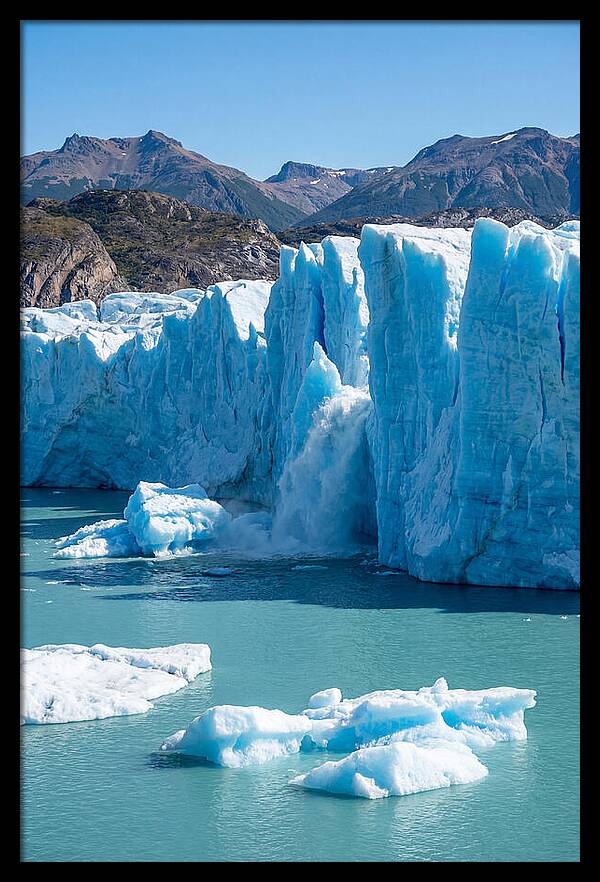 Grey Glacier Majesty