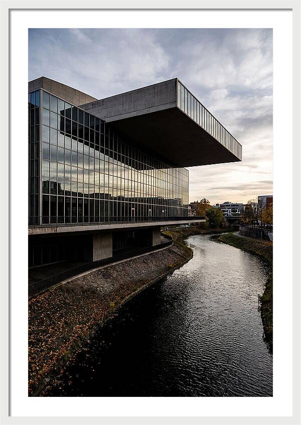 Guthrie Theater Reflection
