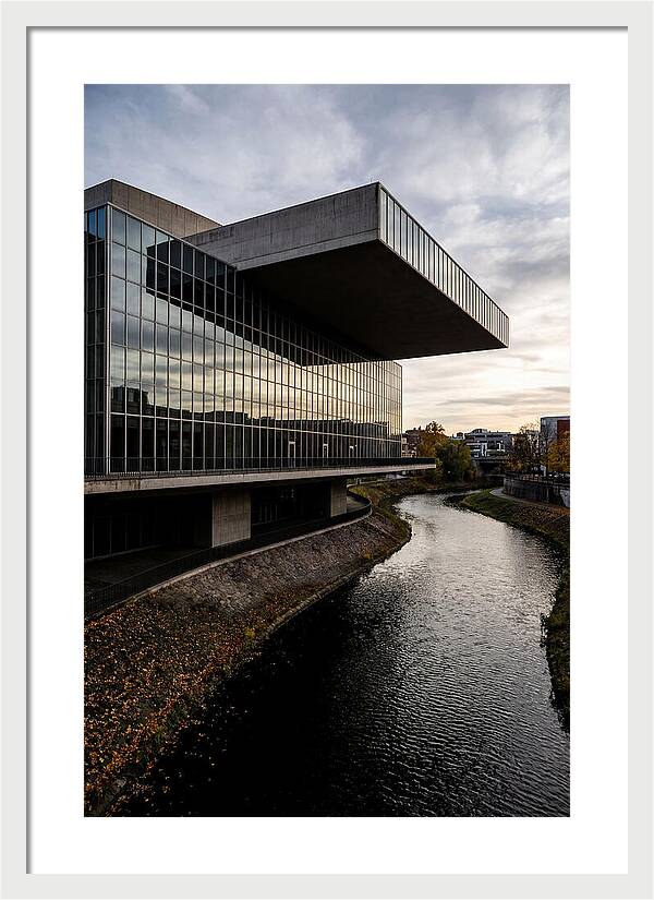 Guthrie Theater Reflection