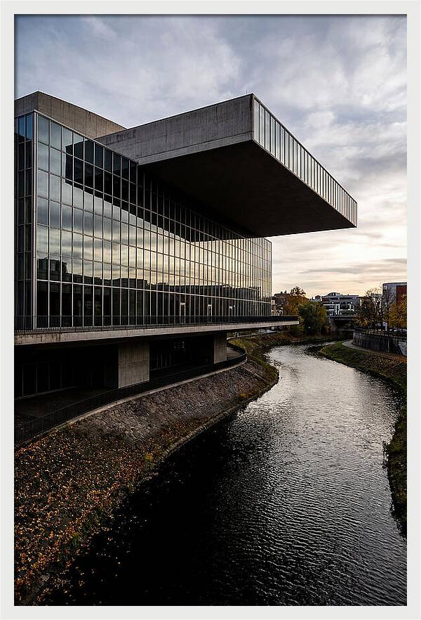 Guthrie Theater Reflection