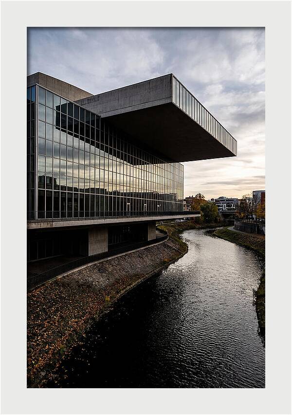 Guthrie Theater Reflection