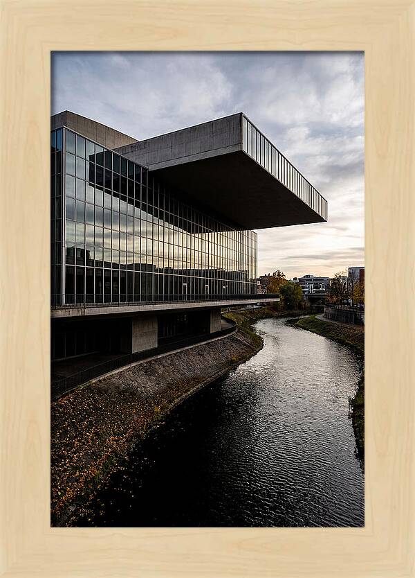 Guthrie Theater Reflection