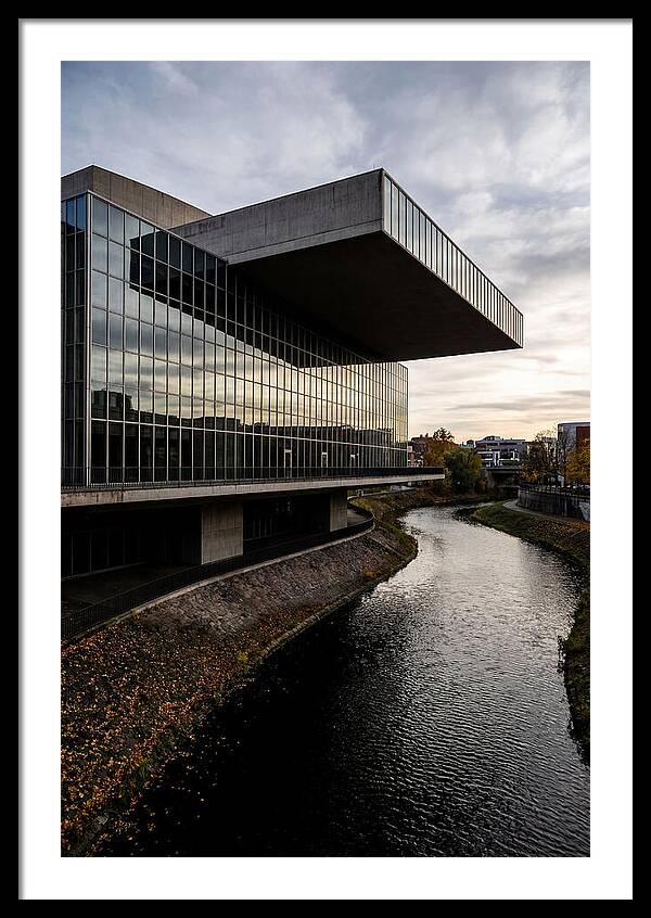 Guthrie Theater Reflection