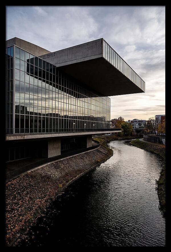 Guthrie Theater Reflection