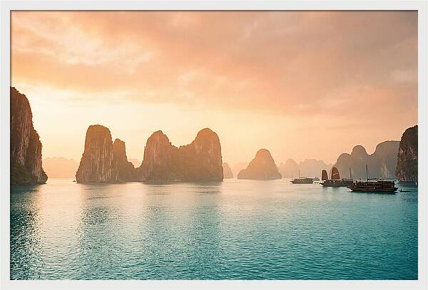 Ha Long Bay Serenity