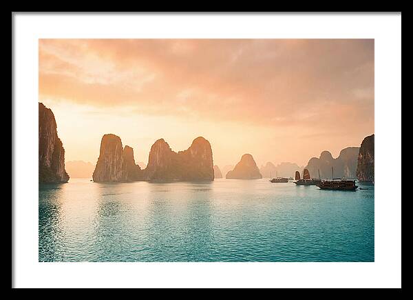 Ha Long Bay Serenity