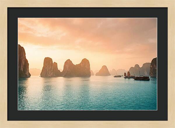 Ha Long Bay Serenity