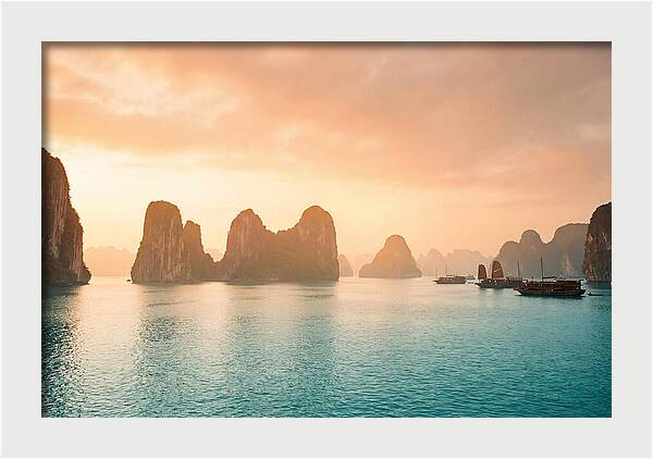 Ha Long Bay Serenity